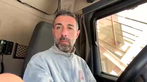 Snapshot of pierotu chatting on February 26, 2026, 8:46 am pierotu online show from February 26, 2026, 8:46 am