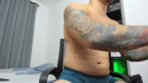 Snapshot of pierrevidal chatting on February 6, 2025, 2:22 am Pierre online show from February 6, 2025, 2:22 am