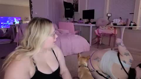 Piggy Rose online show from April 3, 2026, 12:30 am