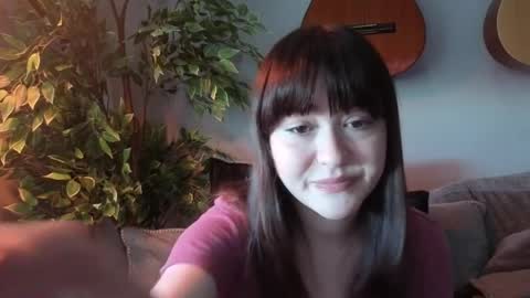 PilloGoddess online show from April 8, 2026, 3:12 pm