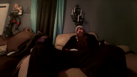 pillowhumpboy212 online show from December 1, 2025, 8:30 am