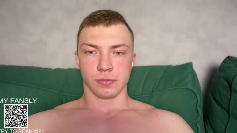 Snapshot of pimple_gang chatting on May 29, 2026, 3:37 am Sasha online show from May 29, 2026, 3:37 am