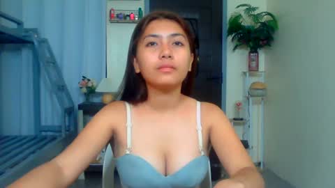 Snapshot of pinay_aangel chatting on June 16, 2026, 12:30 pm pinay_aangel online show from June 16, 2026, 12:30 pm