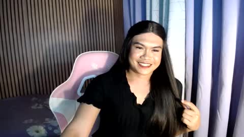 Snapshot of pinay_chloex chatting on July 4, 2026, 12:44 pm CHLOE online show from July 4, 2026, 12:44 pm