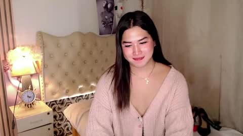 Ivy Morningstar online show from December 8, 2024, 9:08 pm