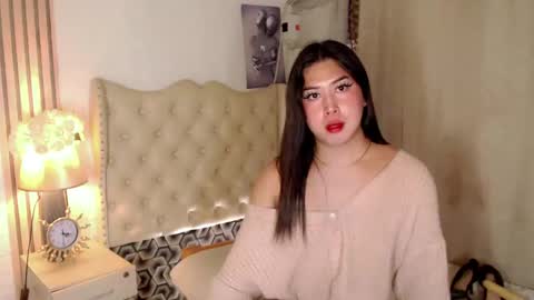 Ivy Morningstar online show from January 7, 2025, 12:45 am