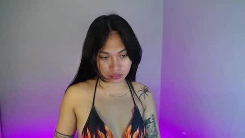 Snapshot of pinay_jenxx chatting on November 21, 2025, 1:26 am Jen online show from November 21, 2025, 1:26 am