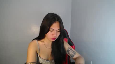 Snapshot of pinay_jenxx chatting on November 27, 2025, 11:07 pm Jen online show from November 27, 2025, 11:07 pm