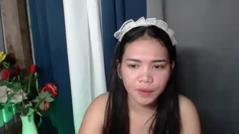 pinay_simplegirl online show from May 2, 2026, 6:51 am
