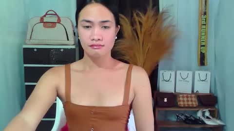 Snapshot of pinaycutie_jilian chatting on October 9, 2025, 11:36 pm jilian  online show from October 9, 2025, 11:36 pm