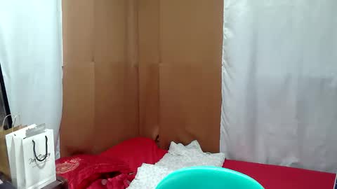 Snapshot of pinaycutie_jilian chatting on May 28, 2026, 1:25 am jilian online show from May 28, 2026, 1:25 am