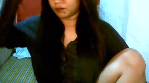 Snapshot of pinayjona chatting on January 1, 2025, 1:16 pm pinayjona online show from January 1, 2025, 1:16 pm