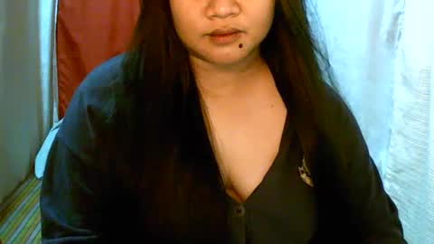 Snapshot of pinayjona chatting on January 6, 2025, 12:24 pm pinayjona online show from January 6, 2025, 12:24 pm