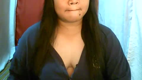 Snapshot of pinayjona chatting on February 13, 2025, 11:28 am pinayjona online show from February 13, 2025, 11:28 am