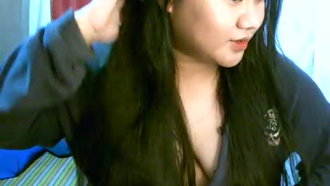 Snapshot of pinayjona chatting on September 25, 2025, 10:19 am pinayjona online show from September 25, 2025, 10:19 am