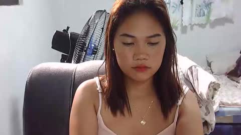 Snapshot of pinayligaya22 chatting on October 11, 2025, 6:34 am JOY online show from October 11, 2025, 6:34 am