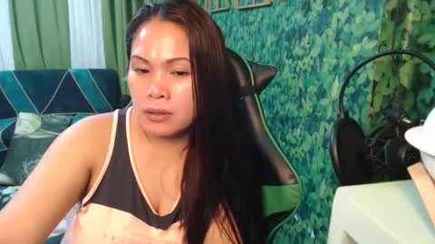 PnayMistress1983 online show from December 2, 2024, 1:24 pm