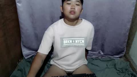 Snapshot of pinayprincesslyn chatting on January 8, 2026, 10:12 pm Lyn the Lesbian online show from January 8, 2026, 10:12 pm