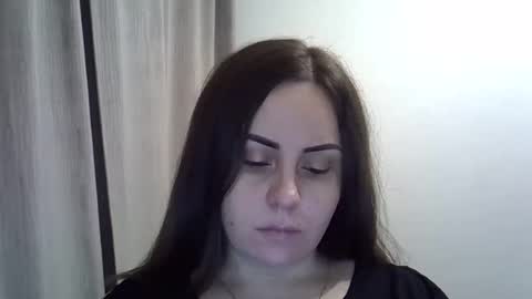 pineapple375 online show from March 2, 2026, 9:49 am