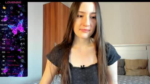 Snapshot of pingviluly chatting on March 1, 2026, 11:23 am pingviluly online show from March 1, 2026, 11:23 am