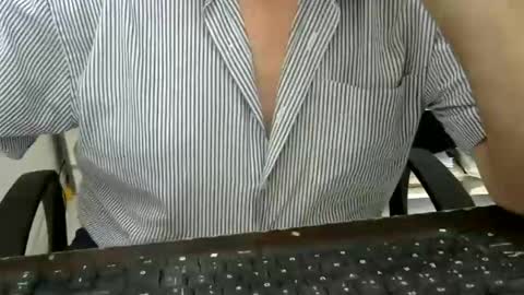 Snapshot of pinheiro86 chatting on February 10, 2025, 10:42 am pinheiro86 online show from February 10, 2025, 10:42 am