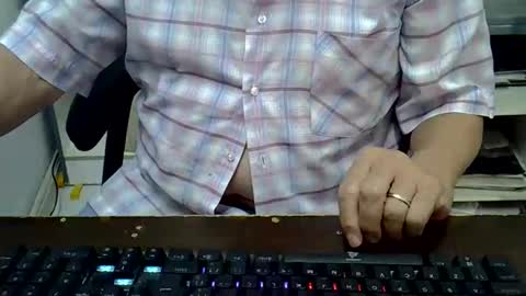 Snapshot of pinheiro86 chatting on February 22, 2026, 12:47 pm pinheiro86 online show from February 22, 2026, 12:47 pm