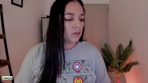 Snapshot of pink_kitten_ chatting on May 13, 2026, 1:30 pm Eli online show from May 13, 2026, 1:30 pm