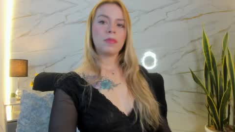 pink_secret online show from March 24, 2026, 1:16 pm