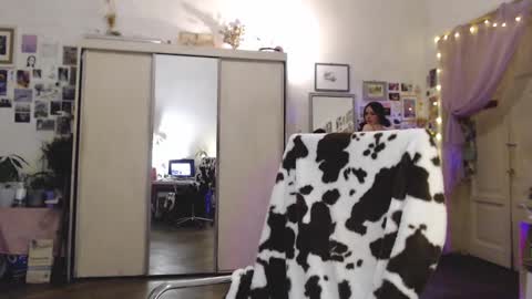 Snapshot of pink_soup chatting on December 3, 2025, 3:32 pm Sony online show from December 3, 2025, 3:32 pm