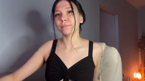 Snapshot of pinkdollylovv chatting on May 18, 2026, 8:47 pm pinkdollylovv online show from May 18, 2026, 8:47 pm