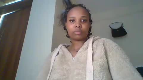 Pinkie online show from October 31, 2025, 11:55 am