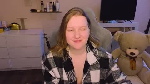 pinkiep1e online show from March 21, 2026, 1:16 pm