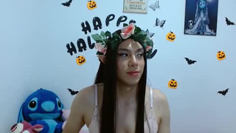 pinkluna0 online show from November 1, 2025, 2:46 am