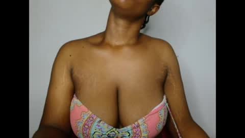 pinkxsugar online show from May 16, 2026, 1:02 am