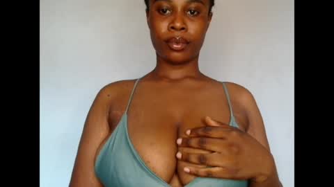 pinkxsugar online show from June 13, 2026, 2:04 pm