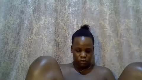 pinky_ebony13 online show from April 4, 2026, 9:56 pm