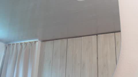 Snapshot of pinky_f00x chatting on December 2, 2025, 7:42 pm pinky_f00x online show from December 2, 2025, 7:42 pm