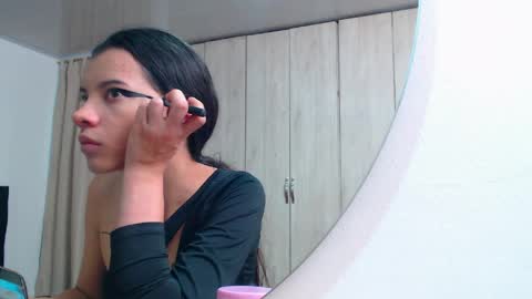 Snapshot of pinky_f00x chatting on April 30, 2026, 7:31 pm pinky_f00x online show from April 30, 2026, 7:31 pm