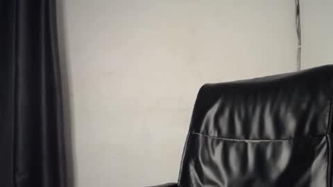 Snapshot of pinky_pussy68635 chatting on January 5, 2026, 6:00 pm Arena online show from January 5, 2026, 6:00 pm