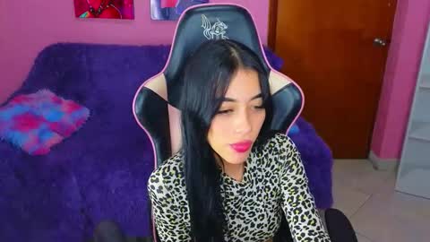 Snapshot of pinkygirl20 chatting on October 16, 2025, 4:57 am pinkygirl20 online show from October 16, 2025, 4:57 am