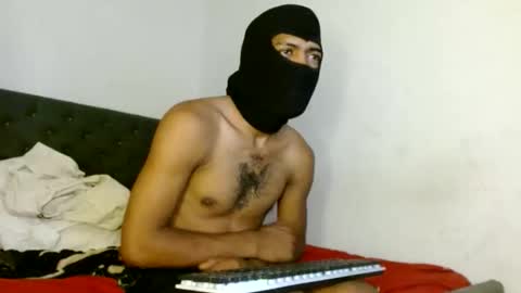 pinocho__ online show from May 10, 2026, 8:08 am