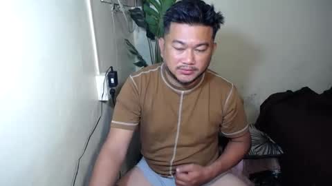 pinoy041087 online show from October 15, 2025, 12:22 am