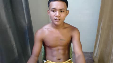 Snapshot of pinoy_fucker18 chatting on April 10, 2026, 5:45 am pinoy_fucker18 online show from April 10, 2026, 5:45 am