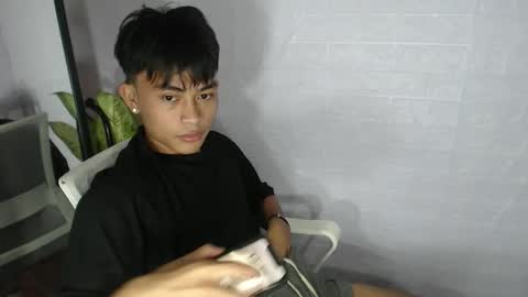 pinoy_palautogxxx online show from February 13, 2026, 4:47 pm