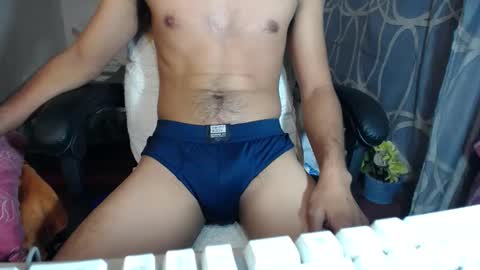 Snapshot of pinoy_studz chatting on February 6, 2025, 11:43 am pinoy_studz online show from February 6, 2025, 11:43 am