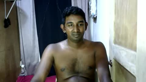 rayvienn online show from March 18, 2026, 2:26 am