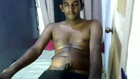 rayvienn online show from March 23, 2026, 1:48 pm