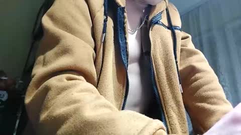 Snapshot of piotruspan94 chatting on October 27, 2025, 1:09 am piotruspan94 online show from October 27, 2025, 1:09 am