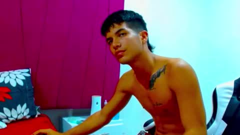 Snapshot of pipe_hot04 chatting on March 10, 2026, 2:38 am pipe hot04 online show from March 10, 2026, 2:38 am