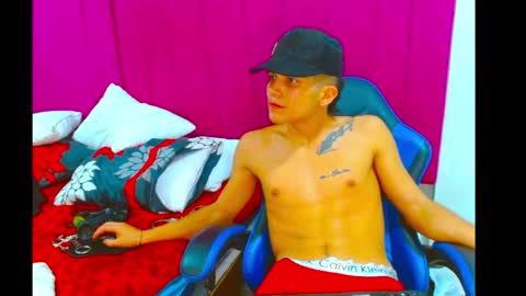 Snapshot of pipe_hot04 chatting on March 18, 2026, 5:10 am pipe hot04 online show from March 18, 2026, 5:10 am